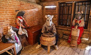 Фото тура  ""В гости к мышиному королю и в деревню к кацкарям"" от Компании РусИнТур